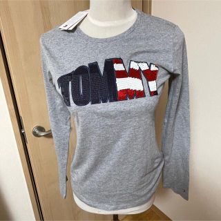 トミーヒルフィガー(TOMMY HILFIGER)のトミーヒルビガー ロゴ ロンT タグ付き新品 路面店購入 S-M オーガニック(Tシャツ(長袖/七分))