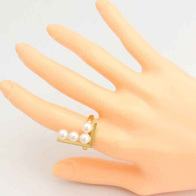 TASAKI(タサキ)のタサキTASAKIバランスノートパールリング☆田崎YG#11 レディースのアクセサリー(リング(指輪))の商品写真