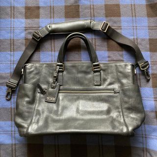 15400円安いアウトレット 値段 スペシャル限定 廃版 TUMI オールレザー