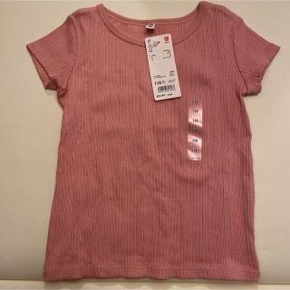 ユニクロ(UNIQLO)の【未使用】ユニクロ　ピンク　半袖カットソー　110 Tシャツ　シンプル(Tシャツ/カットソー)