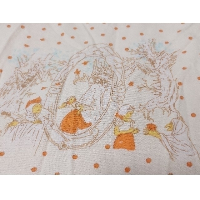 franche lippee(フランシュリッペ)のフランシュリッペ　ユニクロ　ディズニー　白雪姫　コラボTシャツ レディースのトップス(Tシャツ(長袖/七分))の商品写真