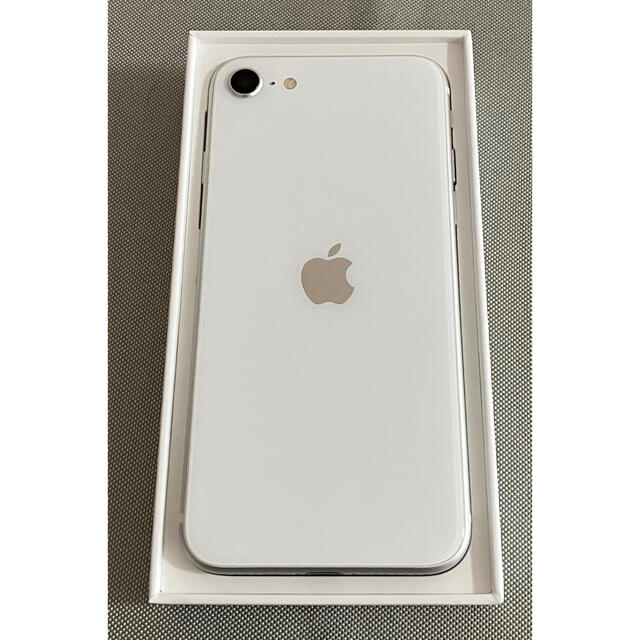 美品 iPhone SE 第2世代 (SE2) ホワイト 64 GB
