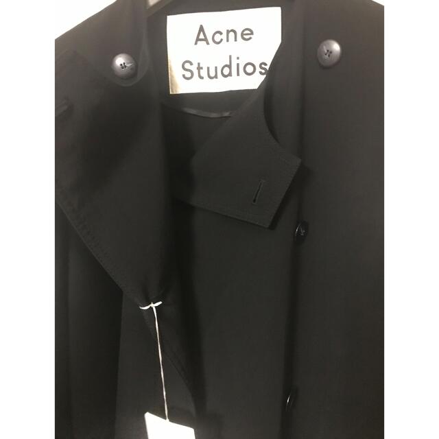 Acne Studios(アクネストゥディオズ)のAcne Studios☆トレンチコート ノーカラー ブラック レディースのジャケット/アウター(トレンチコート)の商品写真