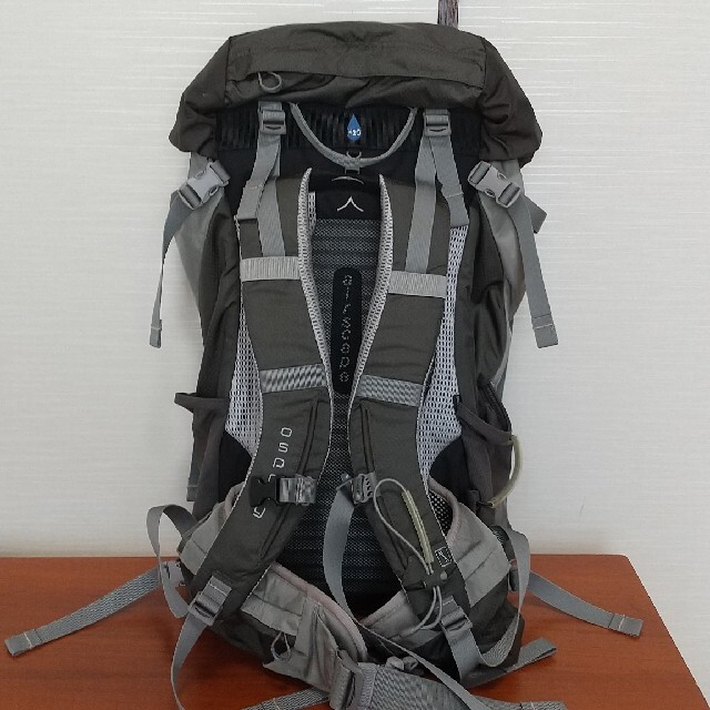 Osprey(オスプレイ)のオスプレイ ケストレル 38L 登山ザック スポーツ/アウトドアのアウトドア(登山用品)の商品写真