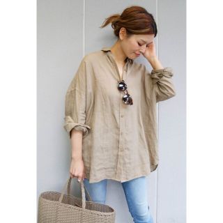 アパルトモンドゥーズィエムクラス(L'Appartement DEUXIEME CLASSE)のDeuxieme Classe*WIDE LINEN シャツ「新品タグ付き」(シャツ/ブラウス(長袖/七分))