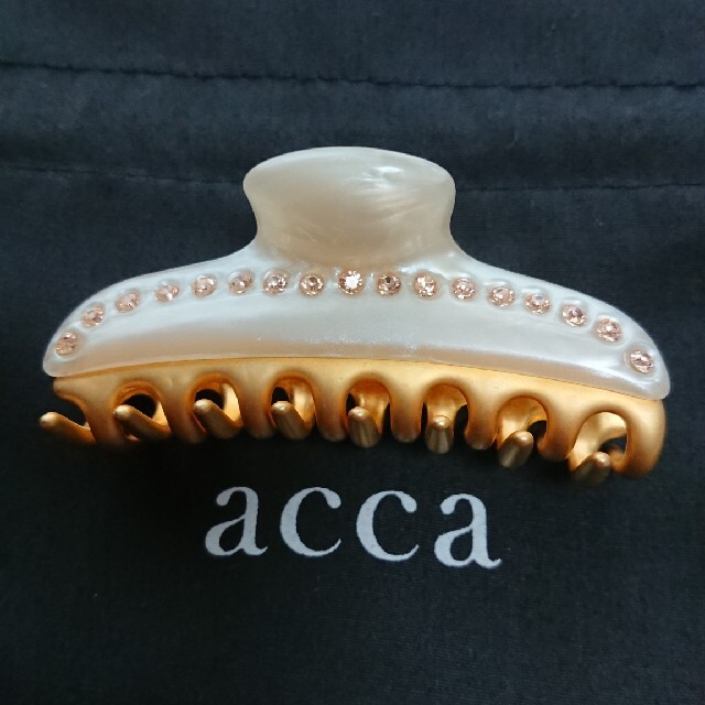 acca - 最終値下げ(美品♪)acca☆パールホワイト×ピンクスワロフスキー ...