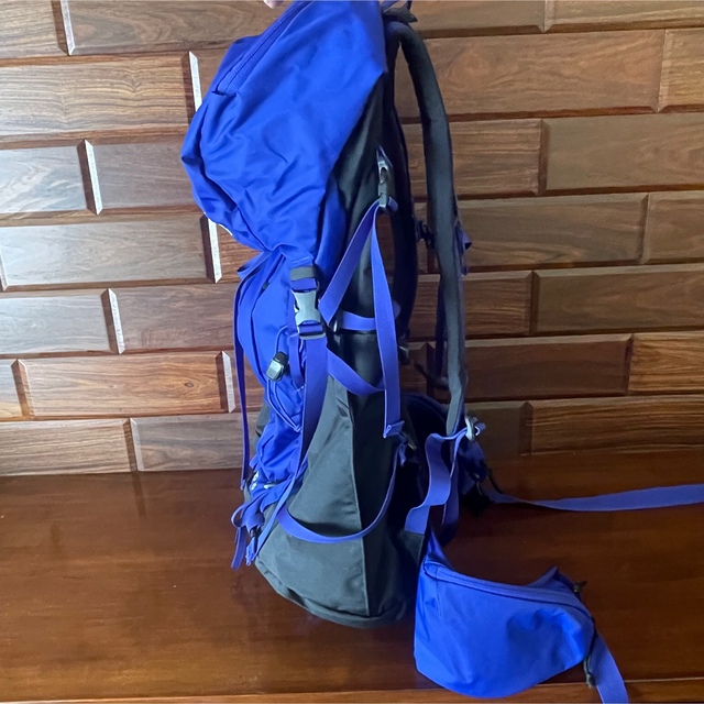 THE NORTH FACE(ザノースフェイス)のTHE NORTH FACE TELLUS 45 テルス バックパック 48L スポーツ/アウトドアのアウトドア(登山用品)の商品写真