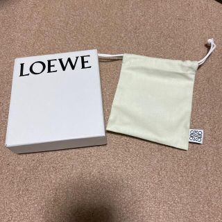 ロエベ(LOEWE)のロエベ巾着　箱付き(ポーチ)