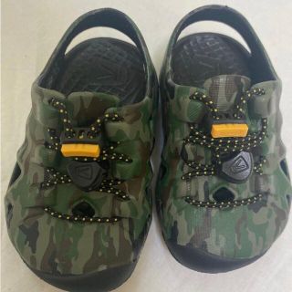 キーン(KEEN)のkeen サンダル カモフラージュ柄　11.5センチ(サンダル)