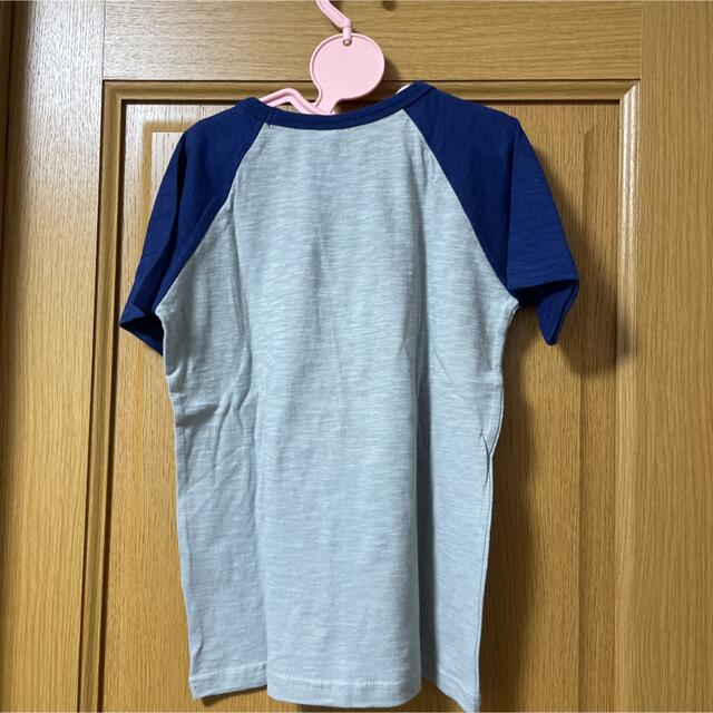 Tシャツ　飛行機柄　130 キッズ/ベビー/マタニティのキッズ服男の子用(90cm~)(Tシャツ/カットソー)の商品写真