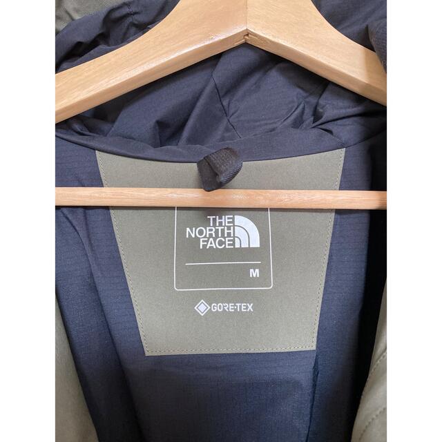 THE NORTH FACE(ザノースフェイス)の専用 THENORTHFACE ノースフェイスマウンテンジャケット ニュートープ メンズのジャケット/アウター(マウンテンパーカー)の商品写真