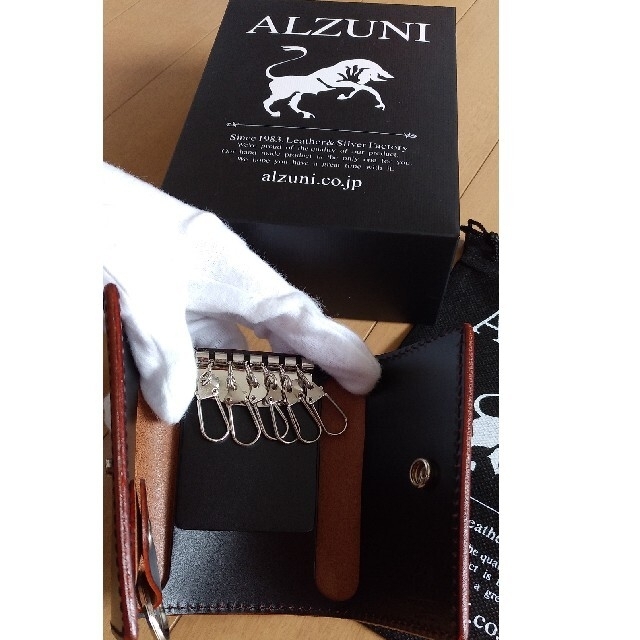 ALZUNI(アルズニ)のALZUNI  新品 キーケース メンズのファッション小物(キーケース)の商品写真