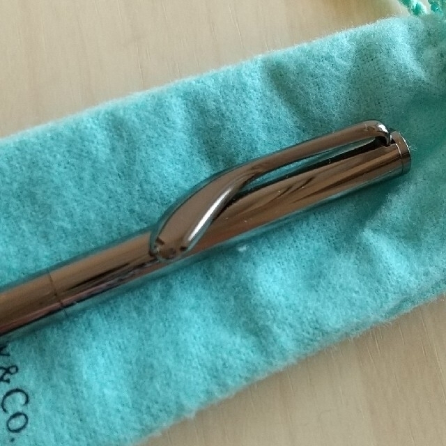 Tiffany & Co.(ティファニー)のティファニー　ルテニウム　レトラクタブル　ボールペン ハンドメイドの文具/ステーショナリー(その他)の商品写真