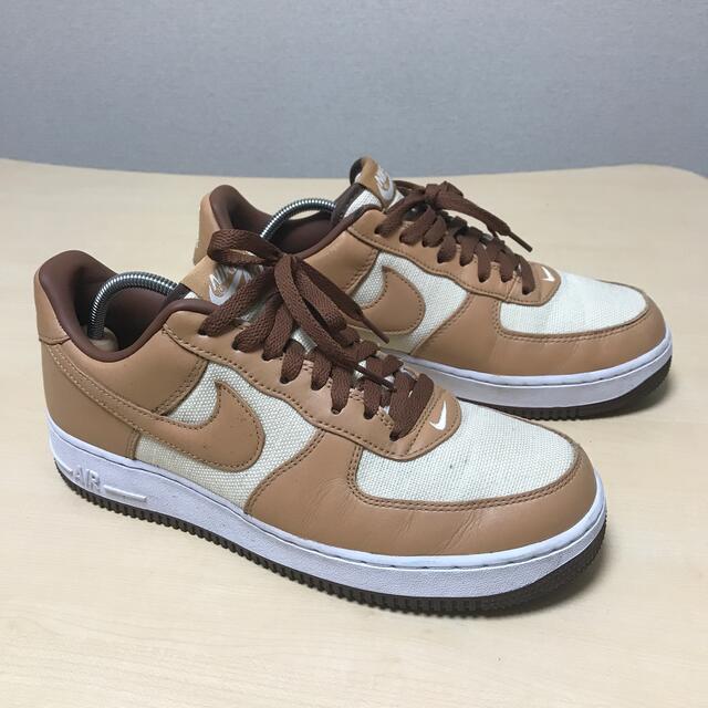 NIKE(ナイキ)のNIKE AIR FORCE 1 QS ACORN メンズの靴/シューズ(スニーカー)の商品写真