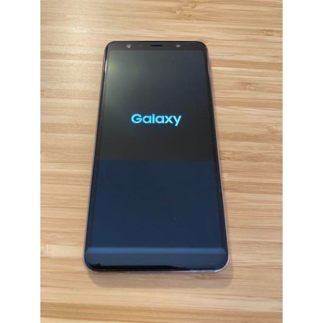 SAMSUNG(サムスン)のGalaxy A7 ゴールド 64GB 【楽天モバイル】 スマホ/家電/カメラのスマートフォン/携帯電話(スマートフォン本体)の商品写真