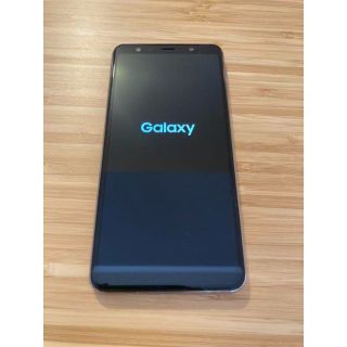 サムスン(SAMSUNG)のGalaxy A7 ゴールド 64GB 【楽天モバイル】(スマートフォン本体)