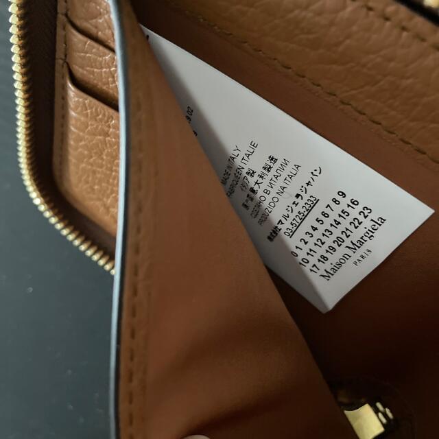 Maison Martin Margiela(マルタンマルジェラ)のメゾンマルジェラ オールラウンド ジップ 二つ折り財布 レディースのファッション小物(財布)の商品写真