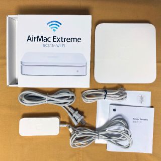 アップル(Apple)の[美品綺麗WiFi機器]Apple純正 AirMacExtreme802.11n(PC周辺機器)