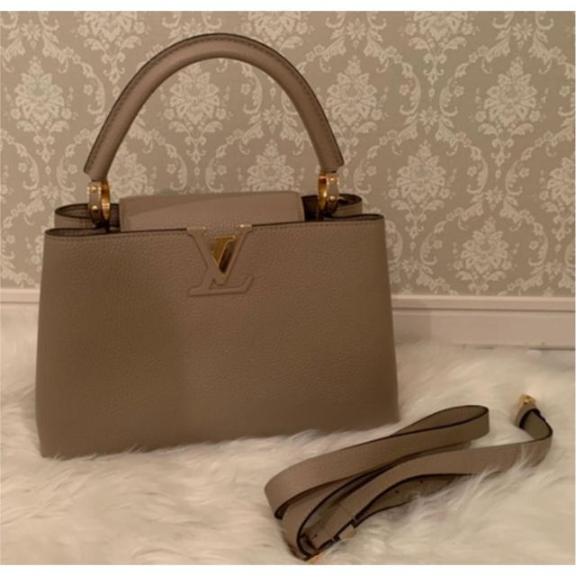 もらって嬉しい出産祝い VUITTON LOUIS - ガレ レア カプシーヌ PM 美品 LOUISVUITTON ショルダーバッグ