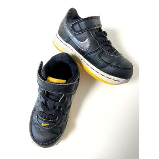 ナイキ(NIKE)のNIKE FORCE 1 キッズ　13cm ブラック(スニーカー)