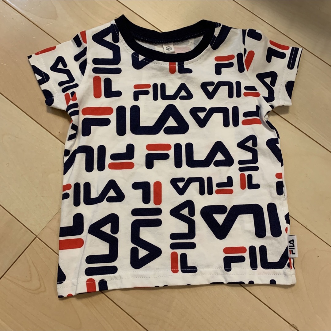 FILA(フィラ)の⭐︎新品　フィラ　FILA Tシャツ　半袖　ホワイト　ロゴ　80 キッズ/ベビー/マタニティのベビー服(~85cm)(Ｔシャツ)の商品写真