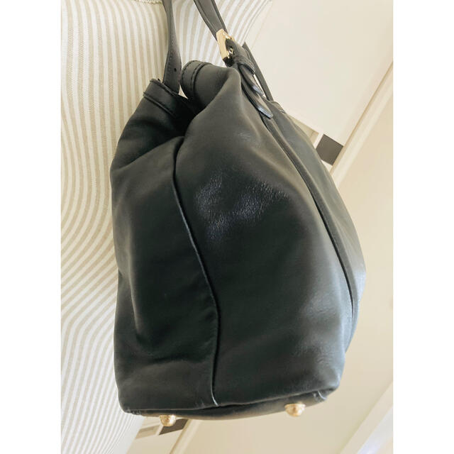 Gucci(グッチ)の格安美品‼️ヴィンテージGUCCI‼️更にハンドル巻きGUCCIスカーフ込み‼️ レディースのバッグ(ショルダーバッグ)の商品写真