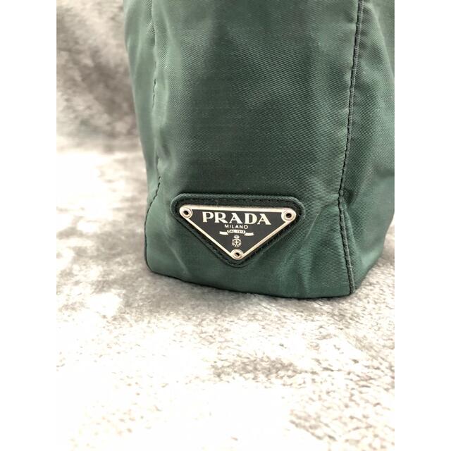 PRADA(プラダ)のPRADAプラダ　ナイロントートバッグ　B8489 ギャランティカード レディースのバッグ(トートバッグ)の商品写真