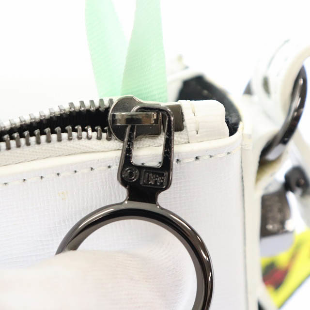OFF-WHITE(オフホワイト)のオフホワイト インダストリアル ストラップ ミニ ダイアグ ショルダー バッグ メンズのバッグ(ショルダーバッグ)の商品写真