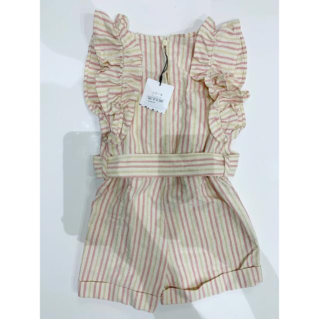 ZARA(ザラ)の新品未使用 ZARA フリルストライプワンピース 128cm size8 キッズ/ベビー/マタニティのキッズ服女の子用(90cm~)(ワンピース)の商品写真