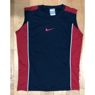 ナイキ(NIKE)のナイキ　ノースリーブ　タンクトップ　シャツ　150(Tシャツ/カットソー)