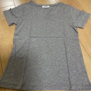 ナチュラルビューティーベーシック(NATURAL BEAUTY BASIC)の未使用タグ付　ナチュラルビューティーベーシック　Tシャツ　V M (Tシャツ(半袖/袖なし))