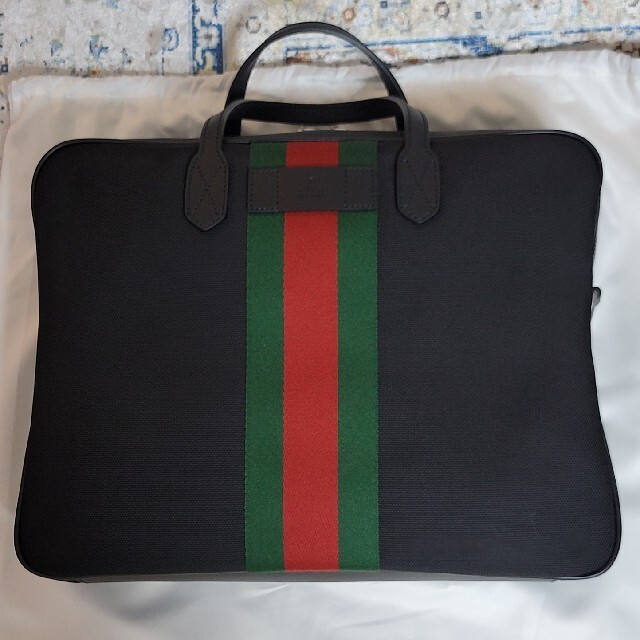 Gucci(グッチ)のmini様専用 メンズのバッグ(ビジネスバッグ)の商品写真