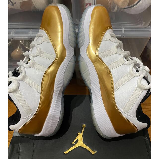 NIKE(ナイキ)のAIR JORDAN 11 RETRO LOW GOLD 26.5cm メンズの靴/シューズ(スニーカー)の商品写真