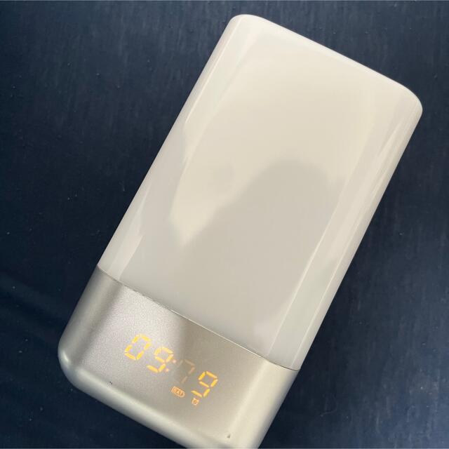 UENO-mono　Asasun　光　目覚まし時計　デジタル　USB インテリア/住まい/日用品のインテリア小物(置時計)の商品写真