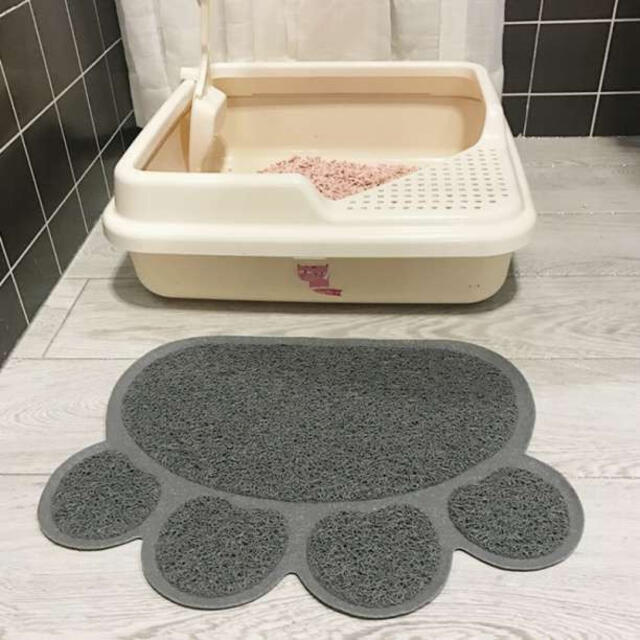 猫用 トイレマット グレー 肉球 猫マット 砂 飛び散り汚れ 防止 ペット その他のペット用品(猫)の商品写真