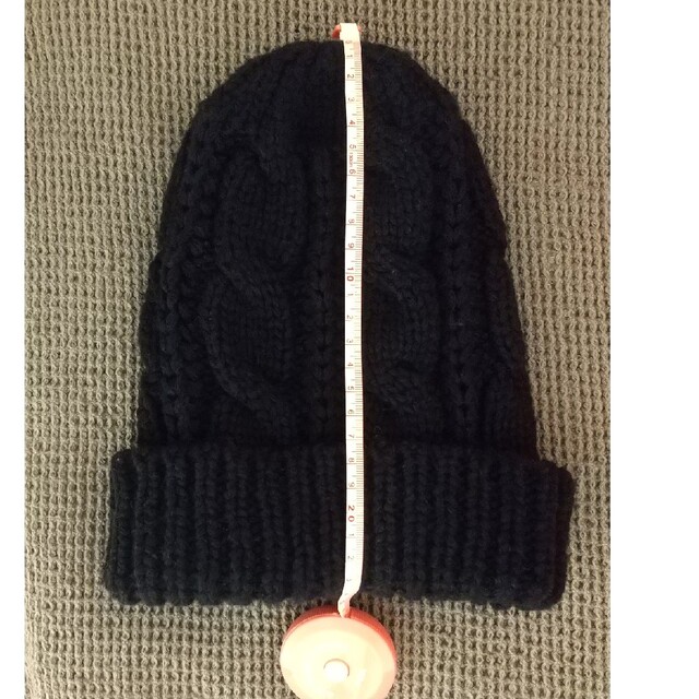 紺色のニット帽 レディースの帽子(ニット帽/ビーニー)の商品写真