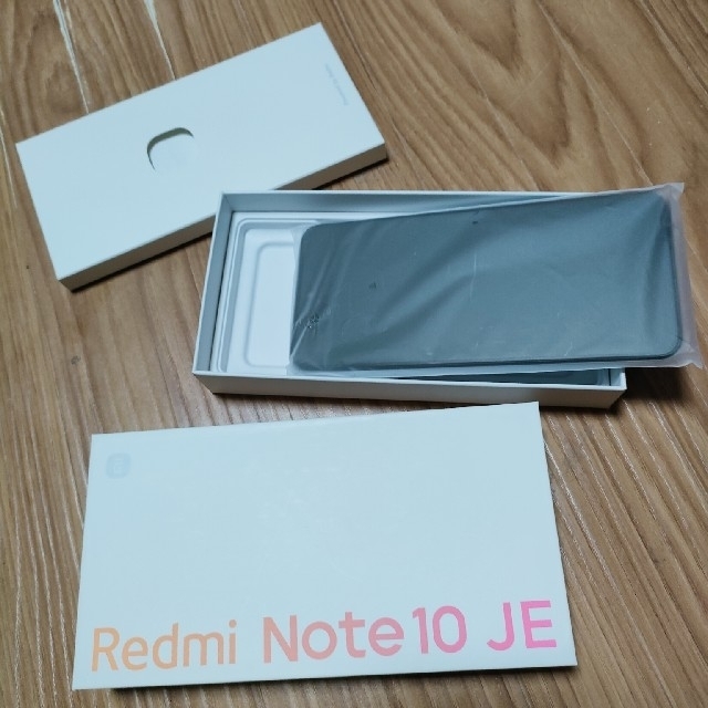 約200g防水防塵Xiaomi Redmi Note 10 JE XIG02 クロームシルバー