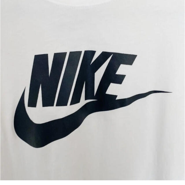 NIKE(ナイキ)のNIKE ナイキ Tシャツ メンズのトップス(Tシャツ/カットソー(半袖/袖なし))の商品写真