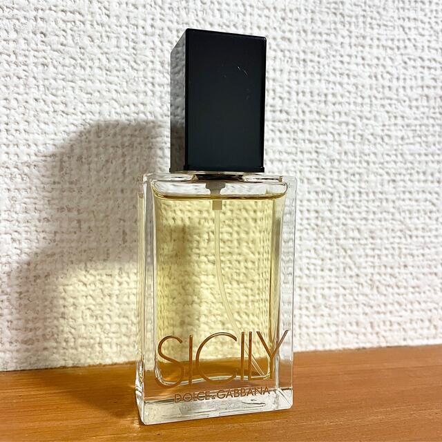 DOLCE&GABBANA(ドルチェアンドガッバーナ)の《henry_cilo様専用》DOLCE&GABBANAシシリー 25ml 香水 コスメ/美容の香水(香水(女性用))の商品写真