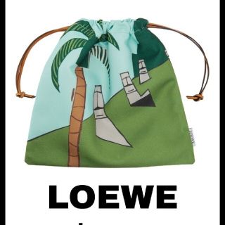 ロエベ(LOEWE)の新品　ロエベ　ドローストリングポーチ　loewe　バッグ(ポーチ)