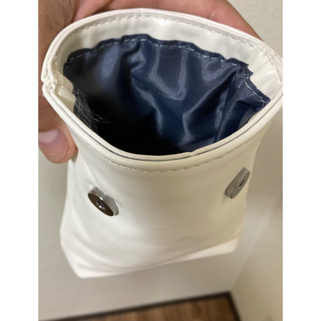 ポシェット サコッシュ ブラック黒 ミニショルダー フェイクレザー シンプル レディースのバッグ(ショルダーバッグ)の商品写真