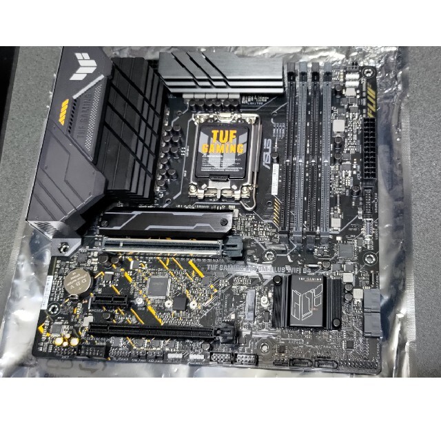 TUF GAMING B660M-PLUS WIFI D4 12世代マザーボード