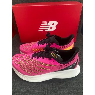 ニューバランス(New Balance)の☆特上美品☆ニューバランス／FuelCell RC ELITE M PB2(シューズ)