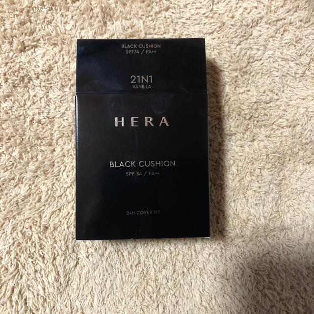 AMOREPACIFIC(アモーレパシフィック)の【新品】HERA／ブラッククッション21N1 コスメ/美容のベースメイク/化粧品(ファンデーション)の商品写真