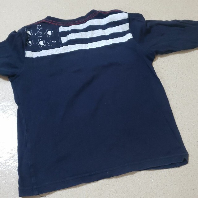 TOMMY HILFIGER(トミーヒルフィガー)のトミーヒルフィガー　ロンT 128 キッズ/ベビー/マタニティのキッズ服男の子用(90cm~)(Tシャツ/カットソー)の商品写真