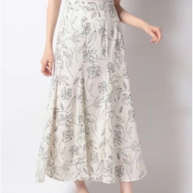 allamanda(アラマンダ)のallamanda 花柄マーメイドスカート レディースのスカート(ロングスカート)の商品写真