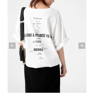 ドゥーズィエムクラス(DEUXIEME CLASSE)の新品　Deuxieme Classe LOVE A PEACE バックプリントT(Tシャツ(半袖/袖なし))