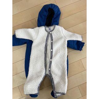 プチバトー(PETIT BATEAU)の秋冬！プチバトーダウンセットベビー服！美品！使用回数3回ほど(ロンパース)