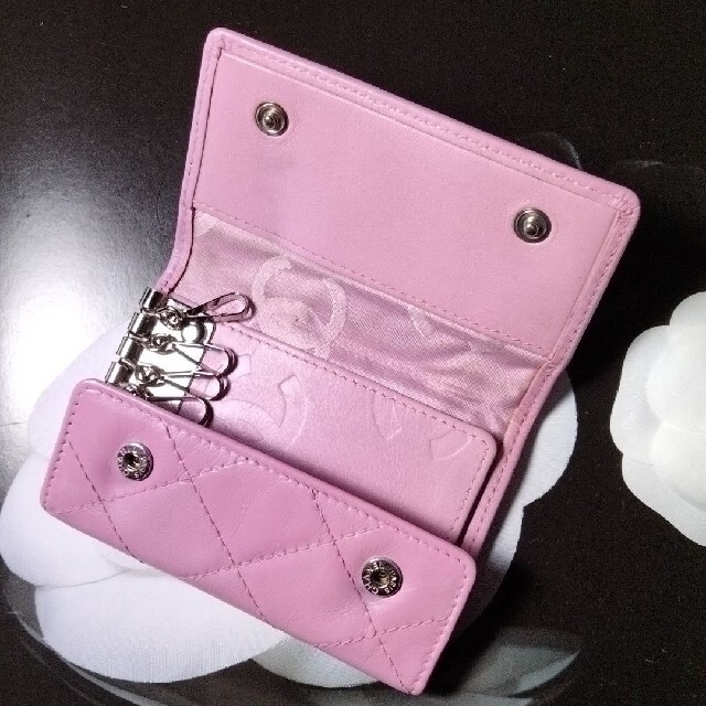 CHANEL♥カンボンラインキーケースPINK ファッション小物 CHANEL♥カンボンラインキーケースPINK ファッション小物