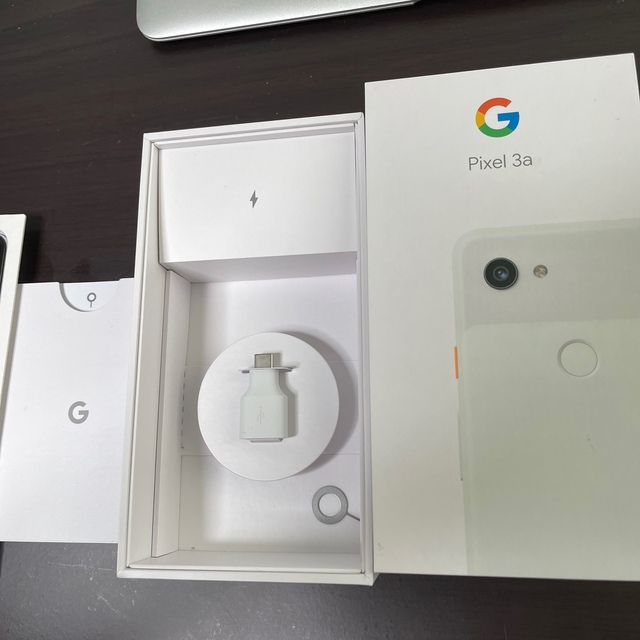 Google Pixel(グーグルピクセル)のGoogle Pixel 3a ソフトバンク　白　グーグル　ピクセル3a スマホ/家電/カメラのスマートフォン/携帯電話(スマートフォン本体)の商品写真